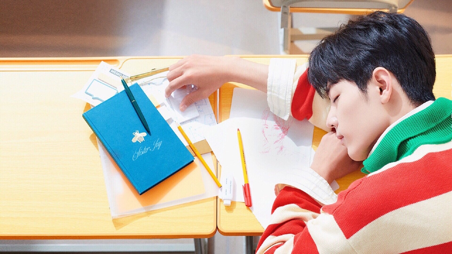 爱游戏中国官方网站平台-“中超联赛转播权卖出新高，引发行业关注”，中超转播商